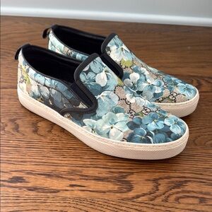 Men’s Gucci loafers / slip on